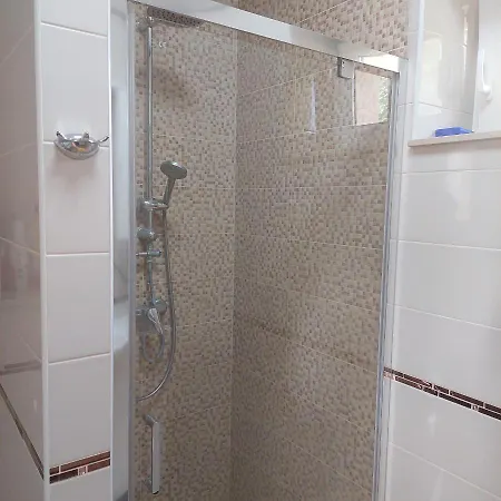 Nora Vendeghaz Tatil Evi Hévíz