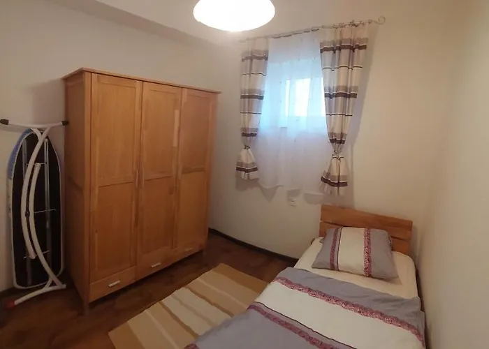 Nora Vendeghaz Heviz